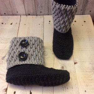 Crochet pattern, gifts for her, slipper pattern, crochet slipper boot pattern, slipper boot pattern, women's slipper boot pattern, slippers