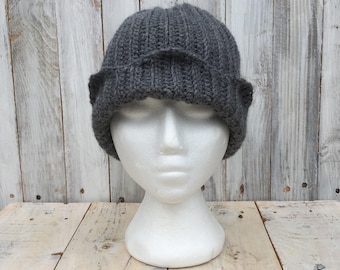 Jughead hat, jughead jones hat, jughead hat handmade, crochet jughead hat,crochet jughead jones hat, riverdale hat, archie comics