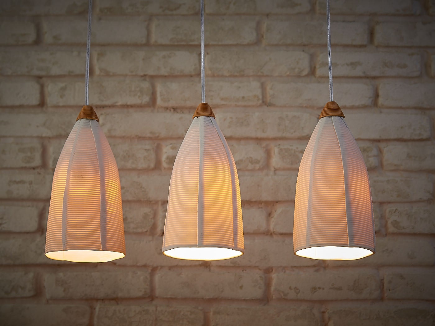 3 Pendant Lights. Modern Chandelier 