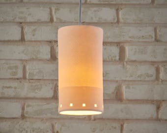 Ceiling light. pendant light. light fixture. hanging lamp, lighting. Lamp shade.