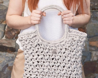 Acorn • Tote Bag • Crochet Chunky Knit • Colour: LYCHEE