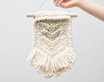 Chevron • Wall Hanging (SMALL) • Crochet Chunky Knit • Colour: OATMEAL + VANILLA