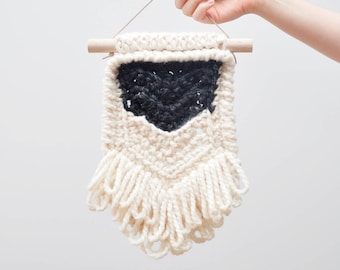 Chevron • Wall Hanging (SMALL) • Crochet Chunky Knit • Colour: CHARCOAL + VANILLA