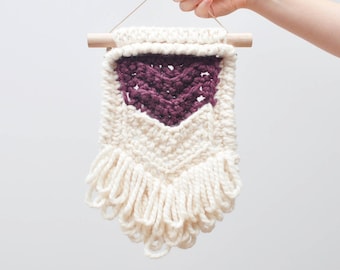 Chevron • Wall Hanging (SMALL) • Crochet Chunky Knit • Colour: FIG + VANILLA