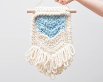 Chevron • Wall Hanging (SMALL) • Crochet Chunky Knit • Colour: BLUEBERRY + VANILLA