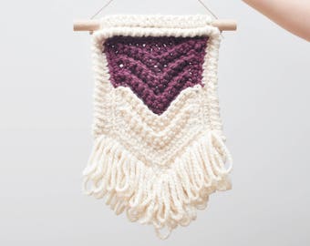 Chevron • Wall Hanging (MEDIUM) • Crochet Chunky Knit • Colour: FIG + VANILLA