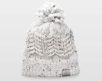 Pine Ridge • Beanie • Chunky Knit • Colour: COCONUT