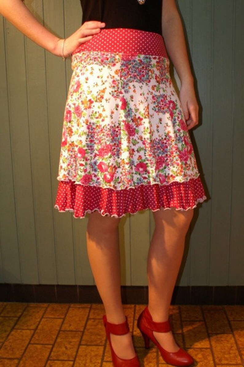 Summer, handmade romantic skirt, flowers dots M image 3
