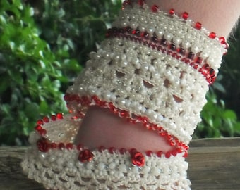 crochet beaded cuff bracelet, statement jewelry, beaded accessoire, prom corsage, red white wrist band, gift for her, costum order Valentine