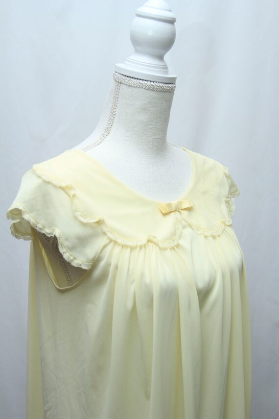 Vintage Babydoll Yellow Shadowline Nightgown Night