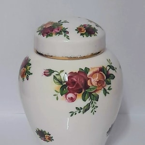 Kleine Royal Albert Gingerdose/Topf mit Deckel - ALTE LANDROSEN - Bone China. Tolle Geschenkidee.