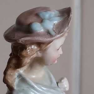 Very Rare Antique German TRIEBNER, ENS & ECKERT, Volkstedt Porcelain Figurine of a Young Girl. Circa 1880. Would make a great gift. image 4