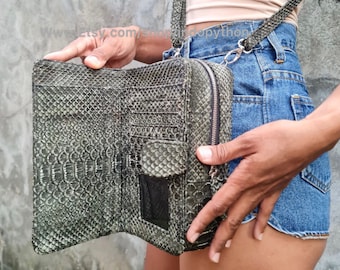 Bolso de piel de pitón hecho a mano: Monedero de piel de serpiente marrón con correa