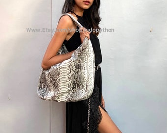Snakeskin purse #Gray bag #snakeskin bag #python hobo bag #gray python bag #snakeskin hobo bag #python purse #pumpkin bag #gray purse