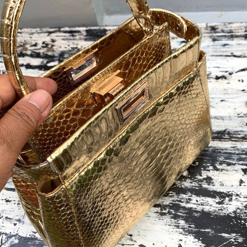 Handmade Gold Python Leather Bag: Detachable Strap image 7