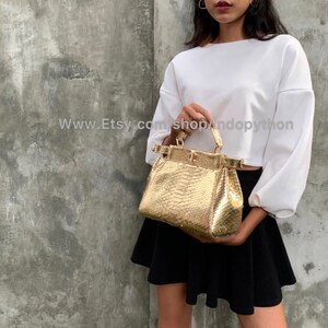 Handmade Gold Python Leather Bag: Detachable Strap image 4