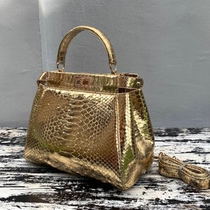 Handmade Gold Python Leather Bag: Detachable Strap image 6