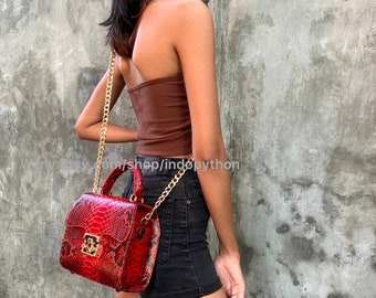Handgemaakte rode leren schoudertas met python: portemonnee van slangenleer
