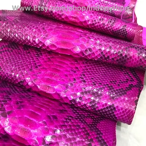 Cuir de python véritable, Cuir de python naturel, Peau de serpent, Peau de serpent fuchsia, Cuir de python véritable, Peau de serpent véritable, Cuir violet