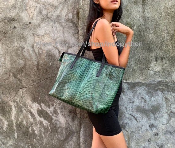 Python best sale tote bag