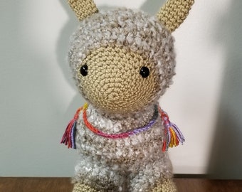 Lloyd the Llama Pattern