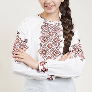 SALE!!! Ukrainian embroidered blouse for Girls Ukrainian folk blouse Vyshyvanka