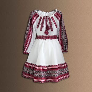 Ukrainian Children&#39;s costume Ukrainian embroidery Blouse and Skirt Cotton Folk costume Vyshyvanka