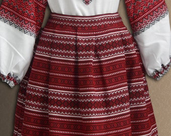 Ukrainian skirt. National Ukrainian clothing. Skirt for girls from 1 to 16 years. Ukrainian embroidery.