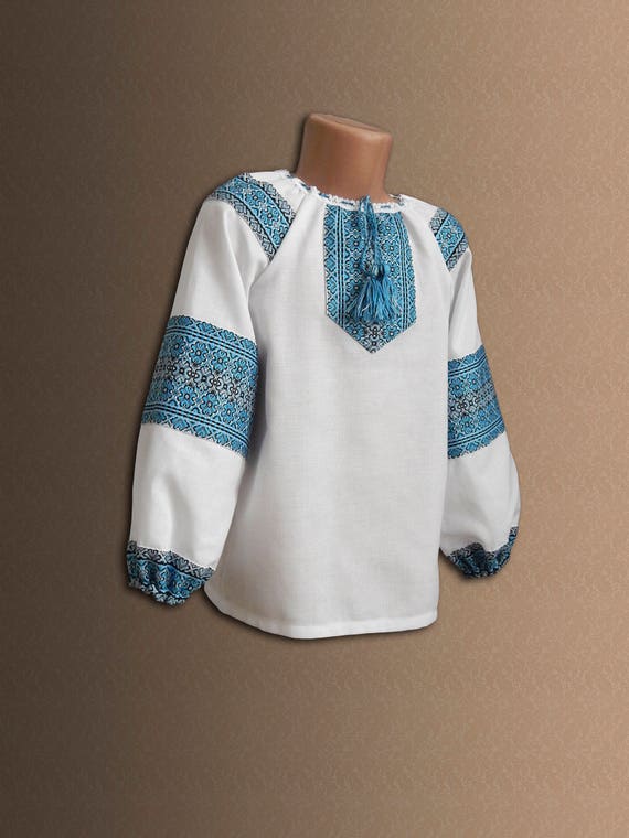 Camicia ucraina in lino ricamata a mano / Vyshyvanka tradizionale Camicia ucraina in lino ricamata a mano / Vyshyvanka tradizionale