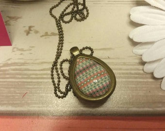 3D Teardrop 2-sided Patterned Pendant Brass Necklace