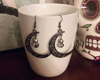 Black Scroll Crescent Moon with Bead Accent Charm Dangle Earrings