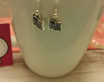 Waving American Flag Charm Dangle Earrings