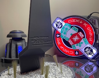 Obelisk Halcyon Starcruiser