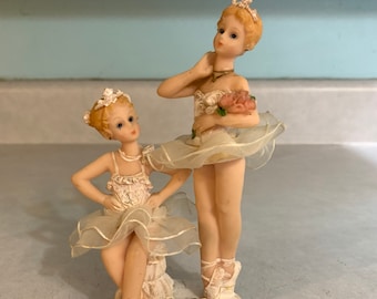 RedStoreVintage Presents Vintage Gorgeous Ballerina Figurines in in Tulle tutus with Pink Roses and Glitter Prestige made in China
