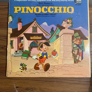 RedStoreVintage Presents Vintage 1969 Walt Disney  Pinocchio Record with storybook