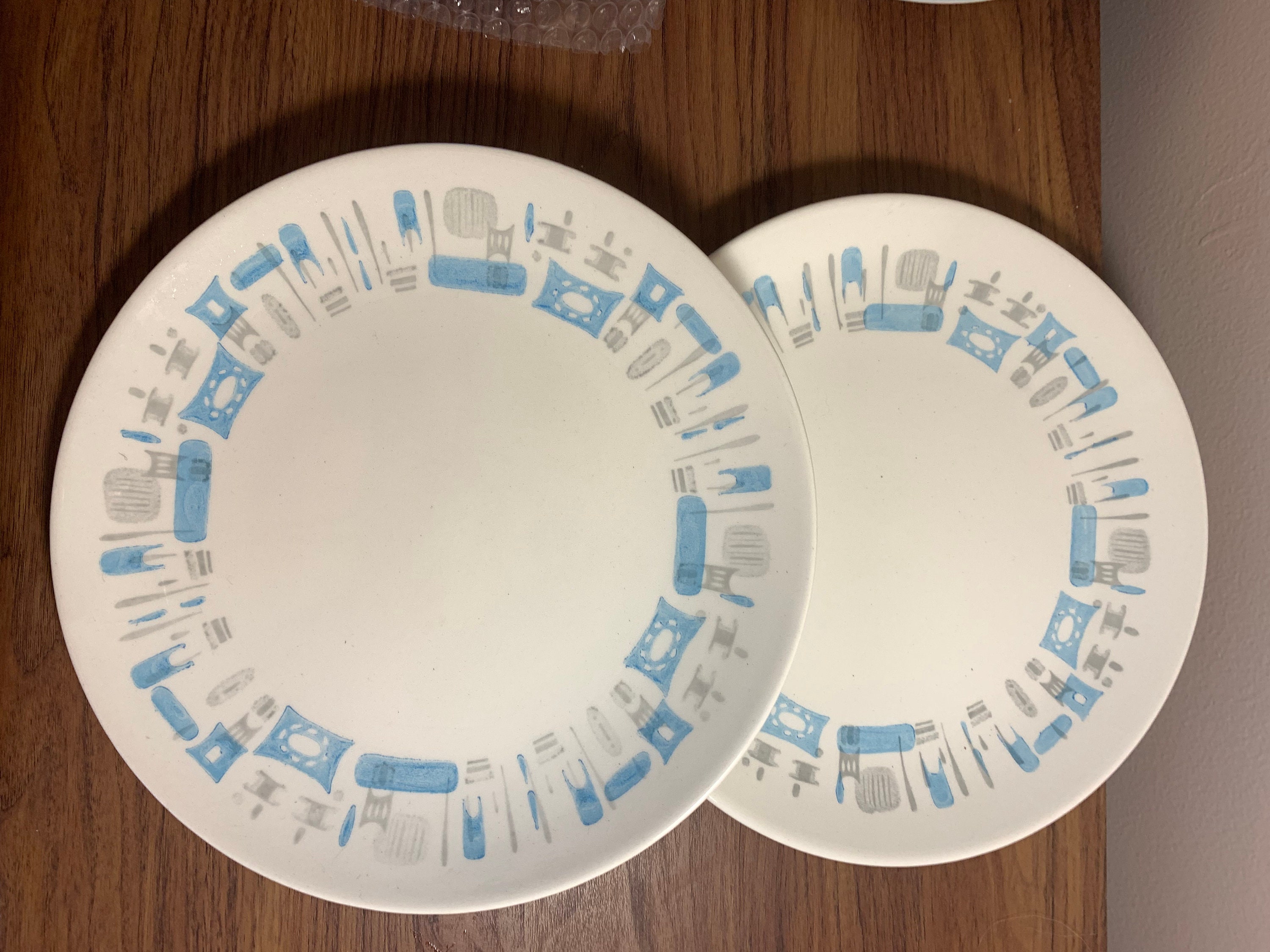 RedStoreVintage Presents Vintage Blue Heaven  10 inch Dinner Plates by Royal China-Perfect!