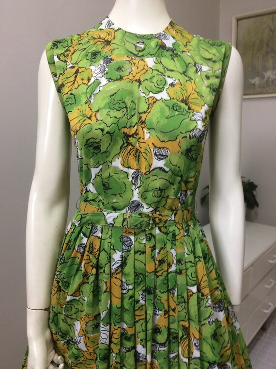 Original Vintage 60s Day Dress, Floral Full Skirt