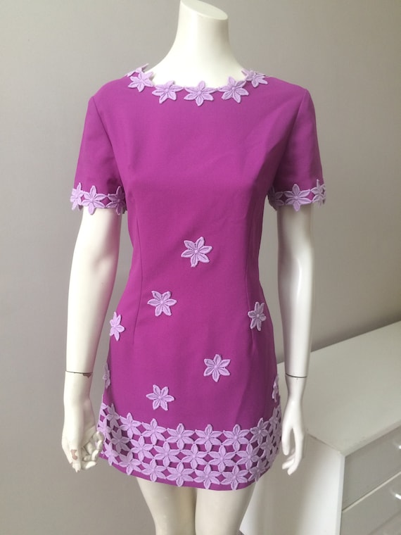 Original Vintage 60s Dress Mini Dress Daisy Flower