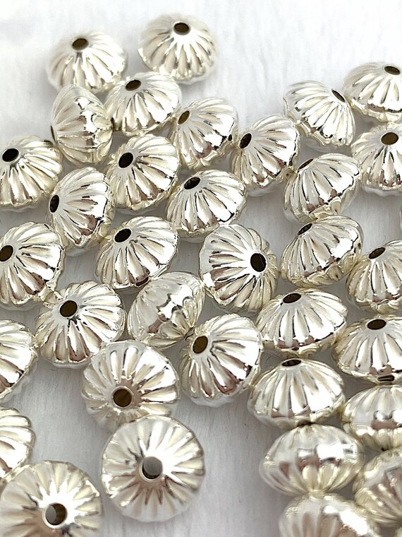 Corrugated Saucer Bead