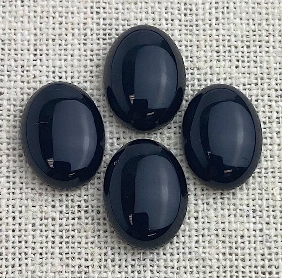 Onyx Oval Cabochon