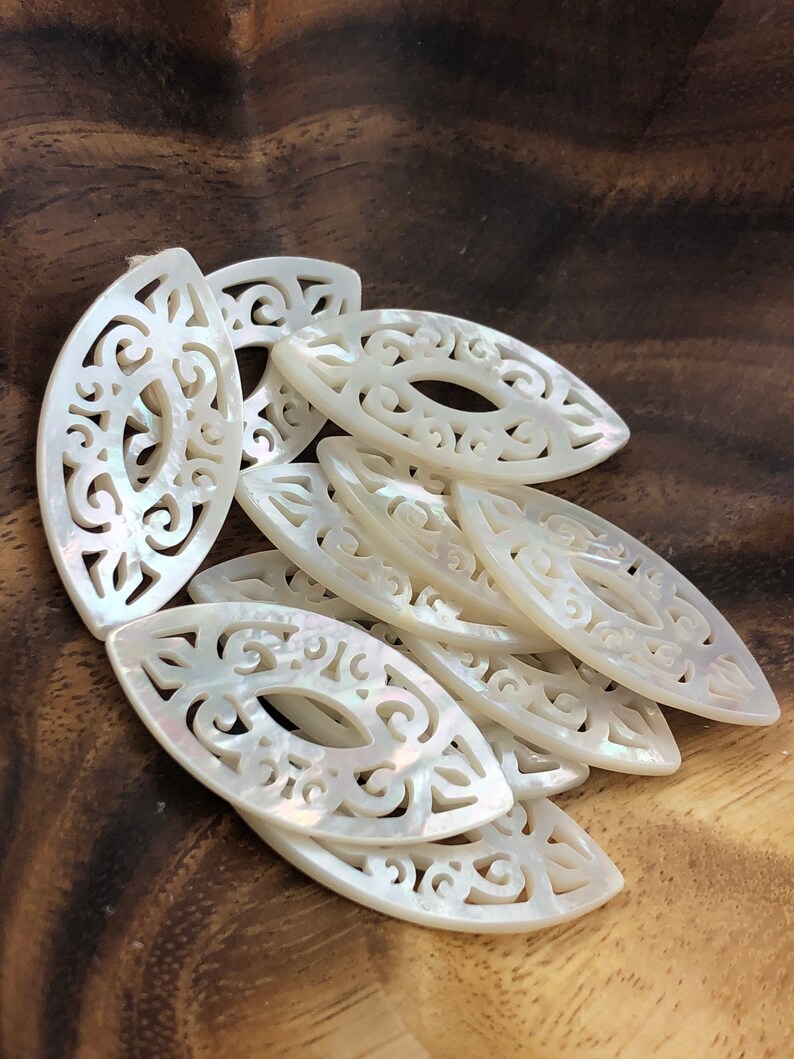 White South Sea Mother Of Pearl Beads Sku#M526
