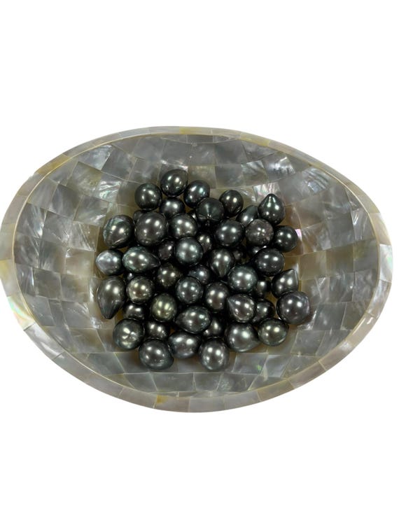 Tahitian Pearls, AAA+ grade.