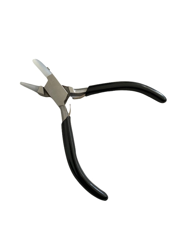 Round/Flat Nose Pliers w/ Nylon Jaws