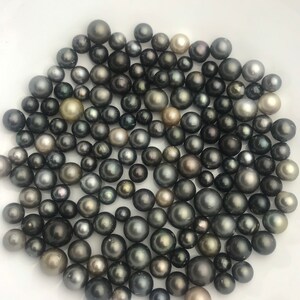 30 pcs, Round/Semi-Round/ Oval Tahitian Pearls, A, 7mm to 11mm, Imported from Tahiti image 5