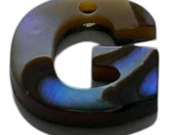 Mother Of Pearl Initials Pendants “G”