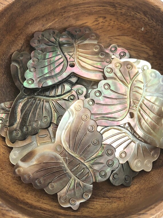 Black Tahitian Mother Of Pearl Butterfly Sku#M335