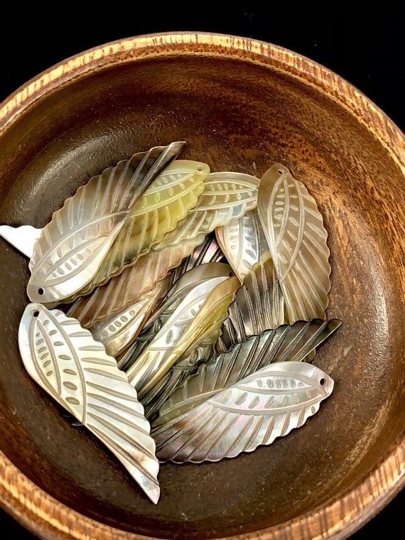 Black Tahitian Mother Of Pearl Wings Sku#M259