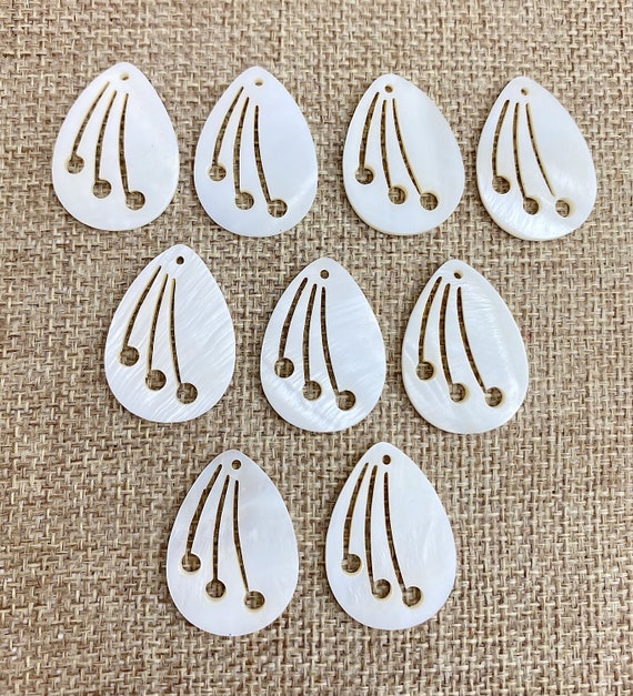 Mother of Pearl Charm Sku#M635