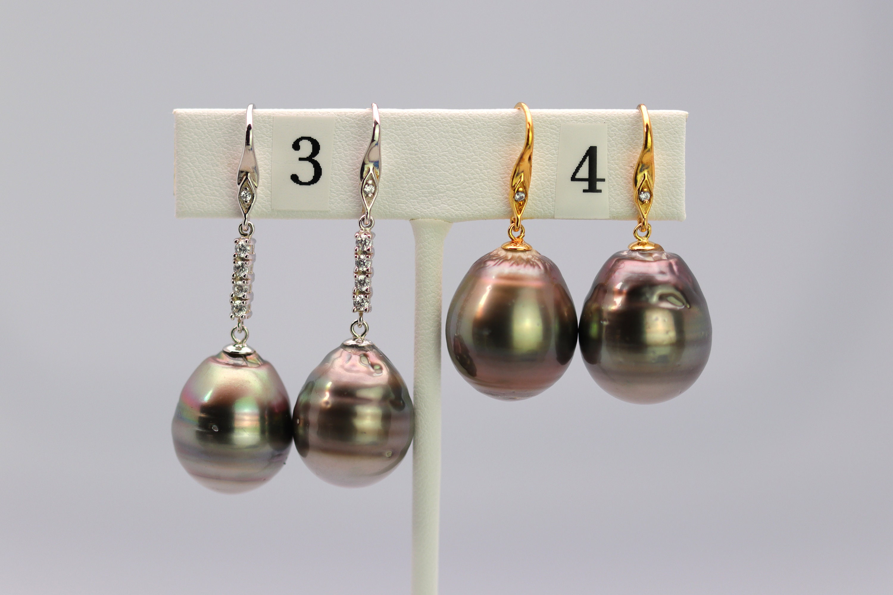 Tahitian Dangle Drop Pearl Earrings in 925 Sterling Silver (SHE003)