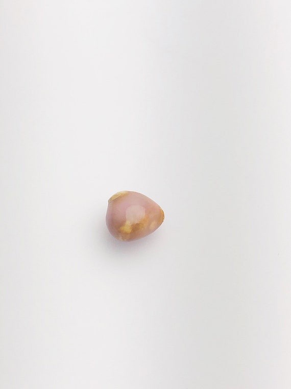 Conch Pearl Loose 9.79mm x 6.57mm No. 19